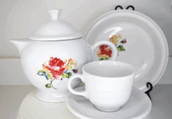 Fiesta Teapot Floral Bouquet -Fiesta Floral Tea 2